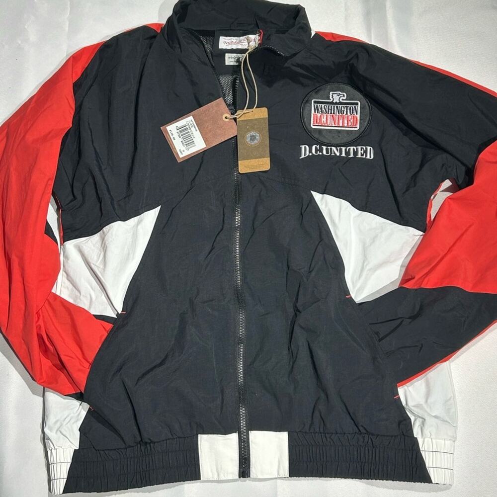 Mitchell & Ness MLS DC United Full Zip Windbreaker Size M MSRP $120‎